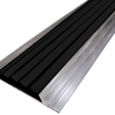 Планка алюминиевая, самоклеющаяся с 1-ой вставкой,46*5мм, 1м, черная