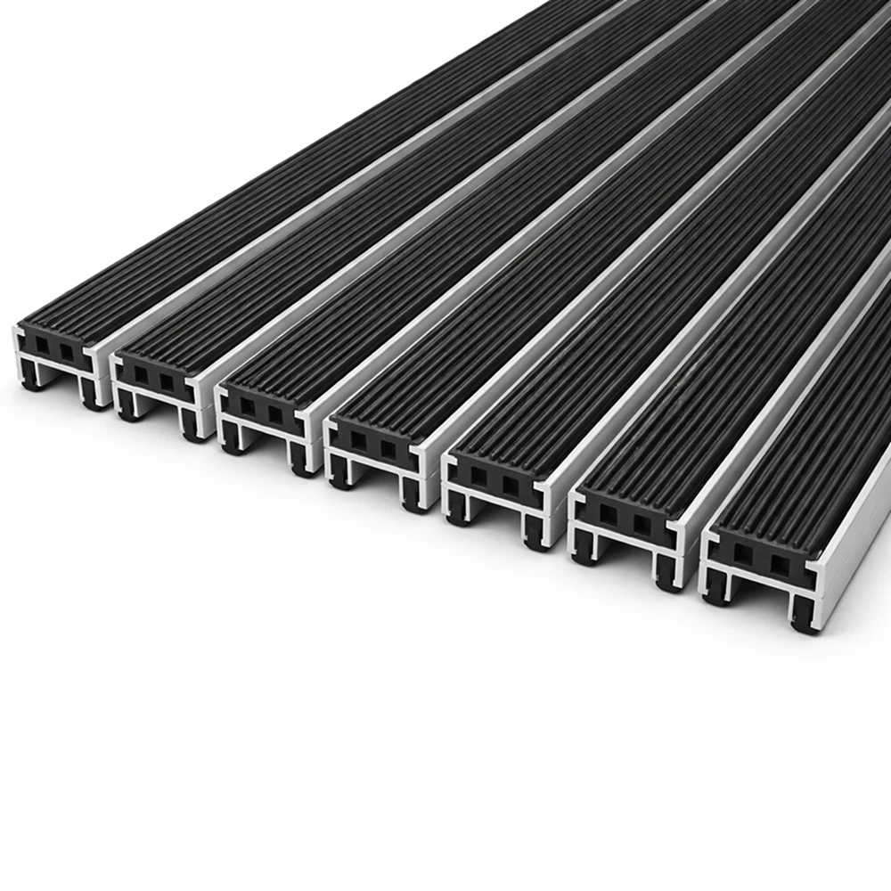 Решетка алюминиевая, Н=20, вставка резина