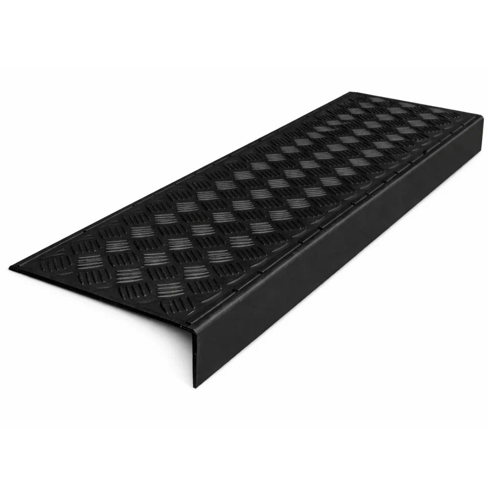 Накладка резиновая, 750*305*71мм, цвет черный